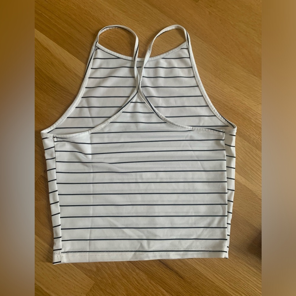 Crop Top Black And White Stripes